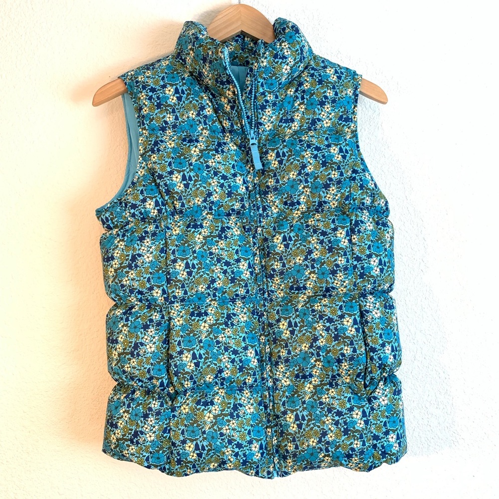 Lands End Blue Floral Puffer Vest Sz L